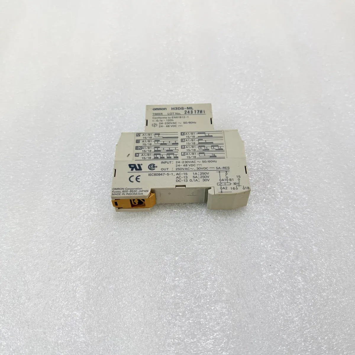 Omron H3DS-ML Solid State Multifunction Timer 0.1s-120h 24-230V AC 5A Pre-Owned