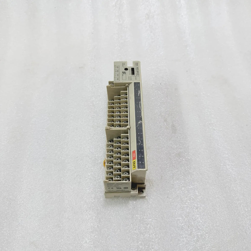 Omron SRT2-MD16T-1 CompoBus-S Remote Terminal 24VDC Pre-Owned