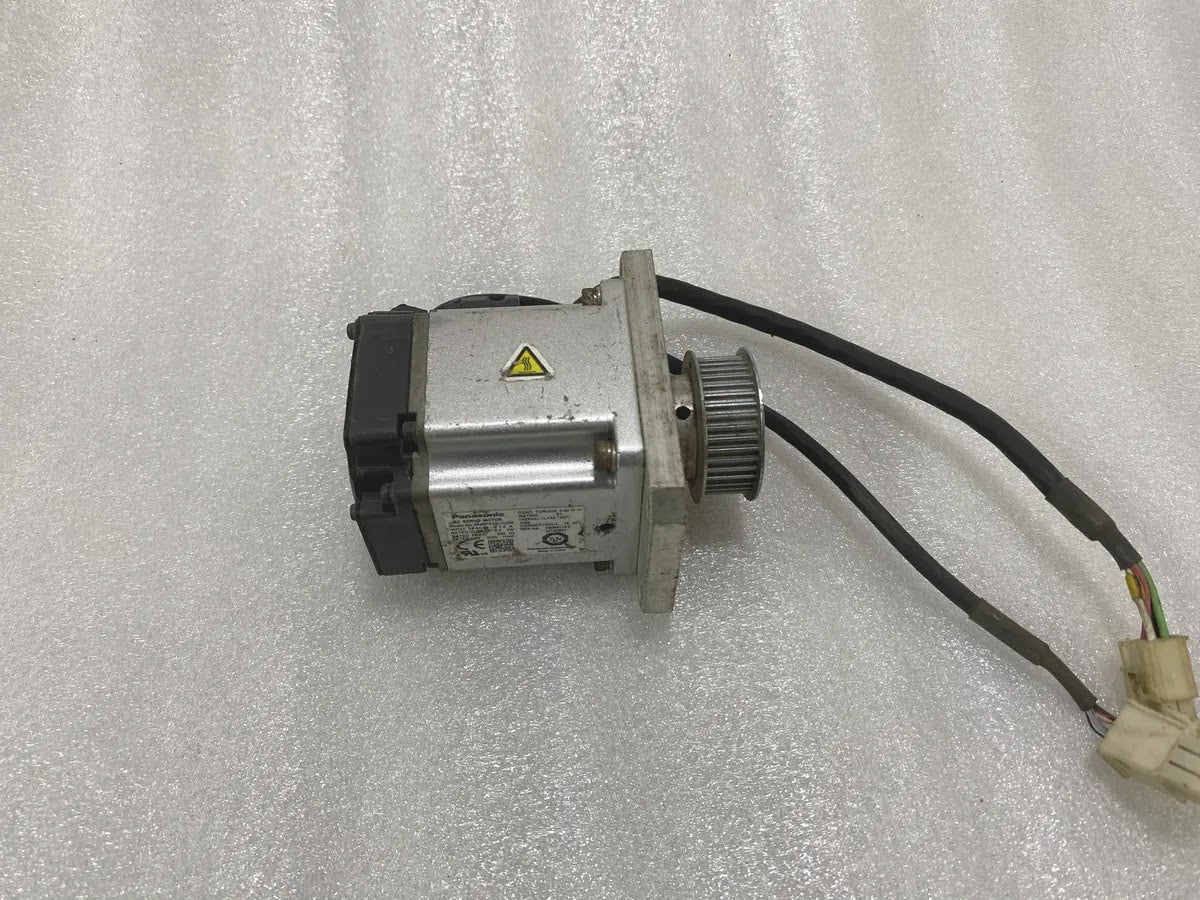 Panasonic MHMF022L1U2M AC Servo Motor 200W 3000rpm MINAS A6 IP65 Pre-Owned