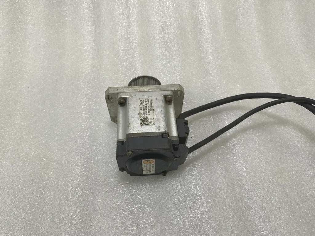 Panasonic MHMF022L1U2M AC Servo Motor 200W 3000rpm MINAS A6 IP65 Pre-Owned