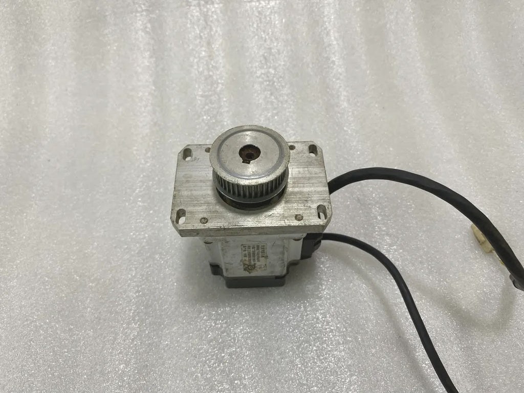 Panasonic MHMF022L1U2M AC Servo Motor 200W 3000rpm MINAS A6 IP65 Pre-Owned