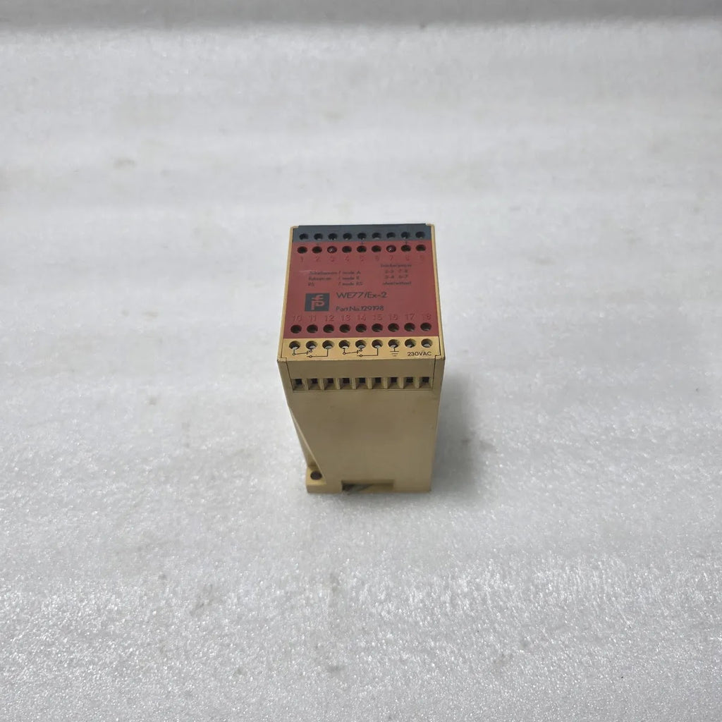 Pepperl+Fuchs WE77/Ex-2 Safety Barrier Relay 129198 230VAC Pre-Owned