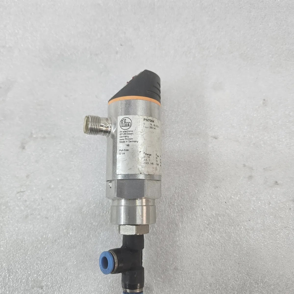IFM Electronic PN7004 Pressure Sensor 18-36 VDC 250mA G 1/4