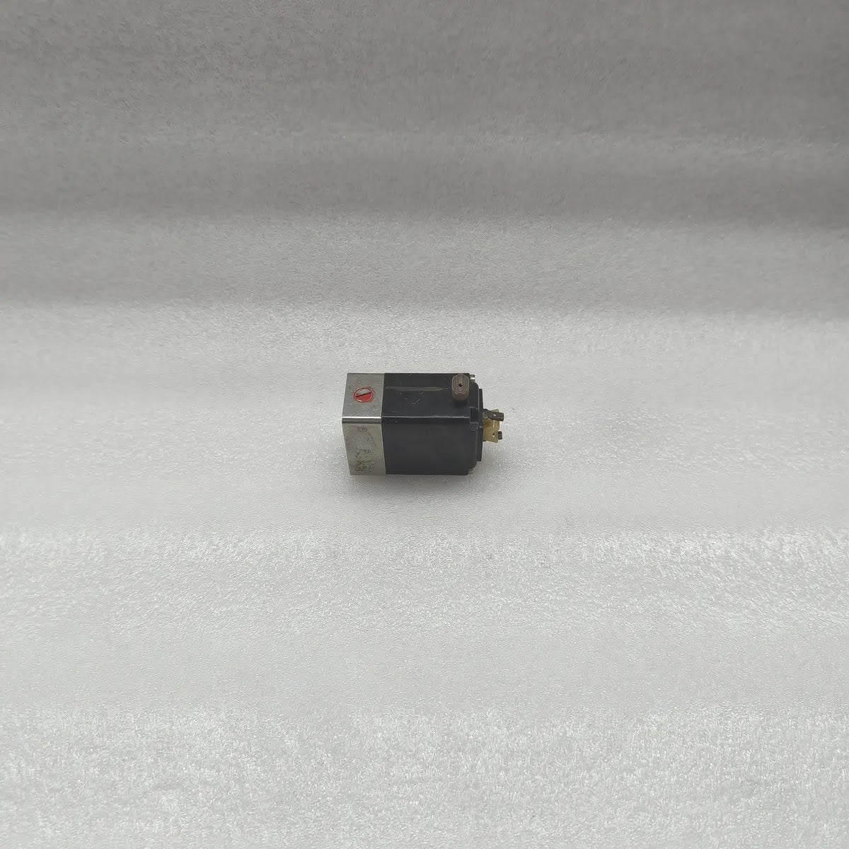 Burkert 331/F Solenoid Valve 24V DN 3A Vak-6 Bar 3/2-Way