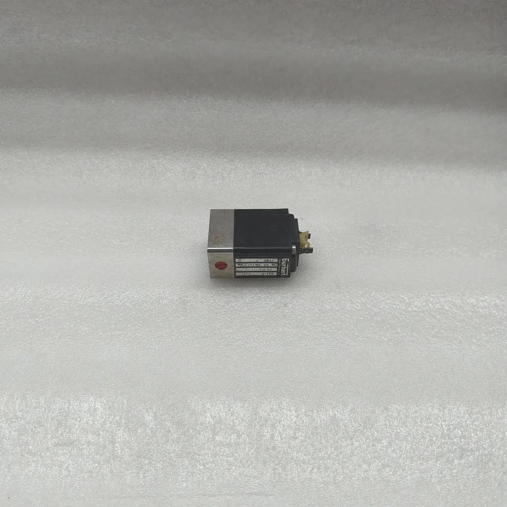 Burkert 331/F Solenoid Valve 24V DN 3A Vak-6 Bar 3/2-Way