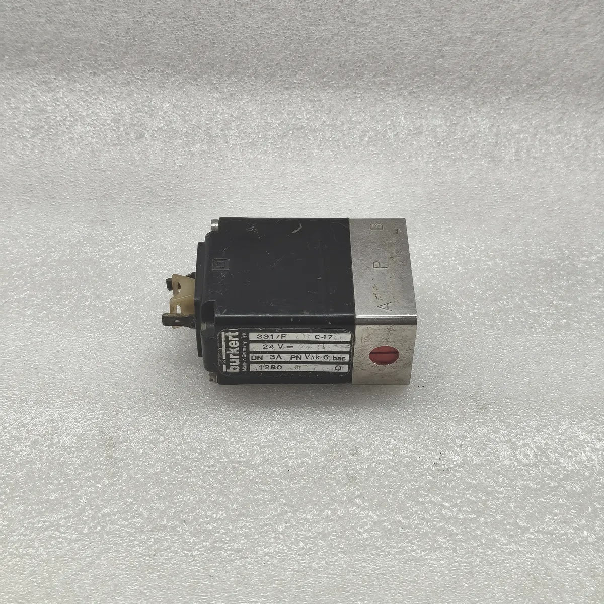 Burkert 331/F Solenoid Valve 24V DN 3A Vak-6 Bar 3/2-Way