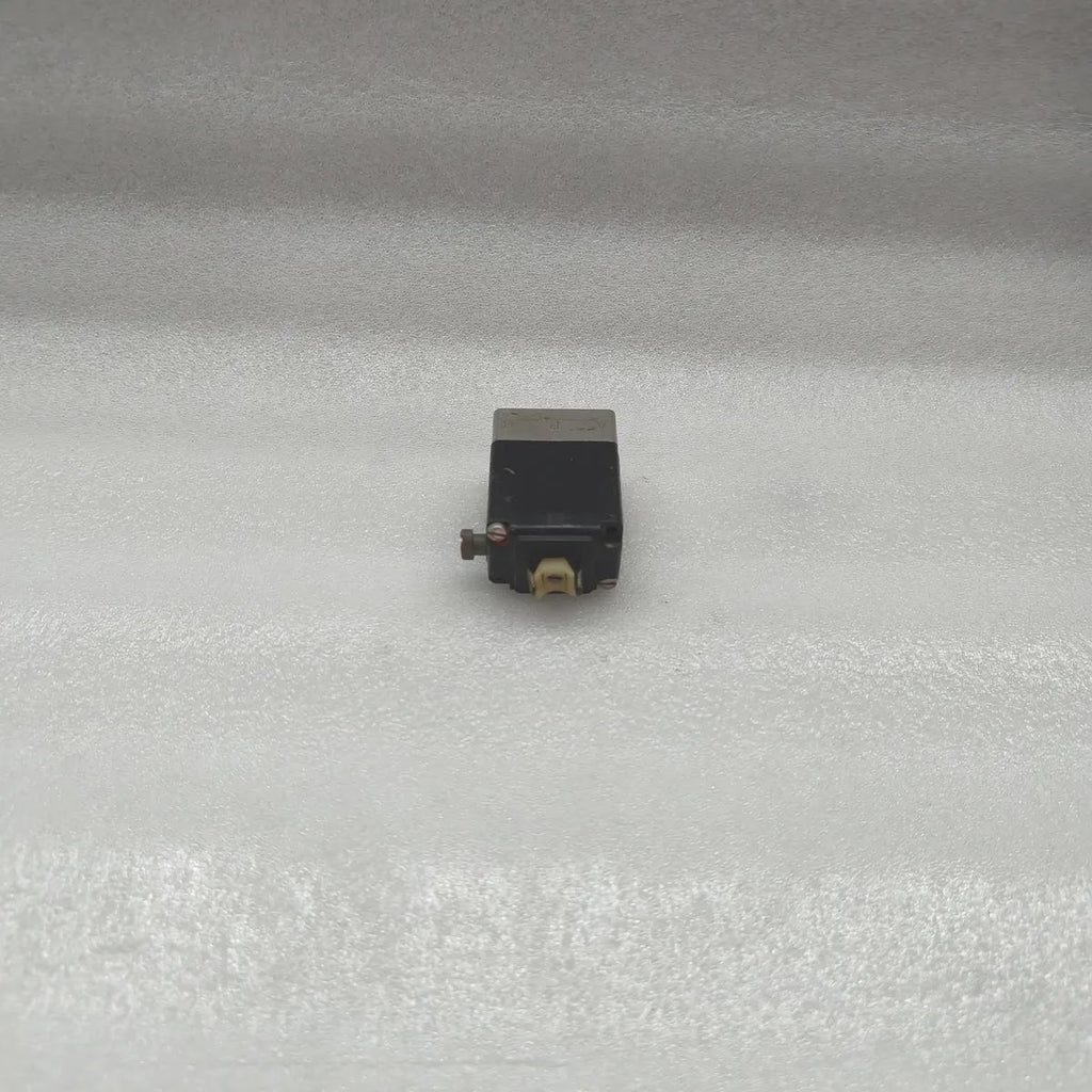 Burkert 331/F Solenoid Valve 24V DN 3A Vak-6 Bar 3/2-Way
