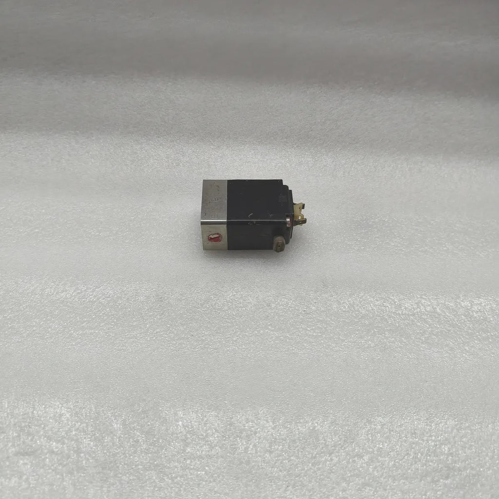 Burkert 331/F Solenoid Valve 24V DN 3A Vak-6 Bar 3/2-Way