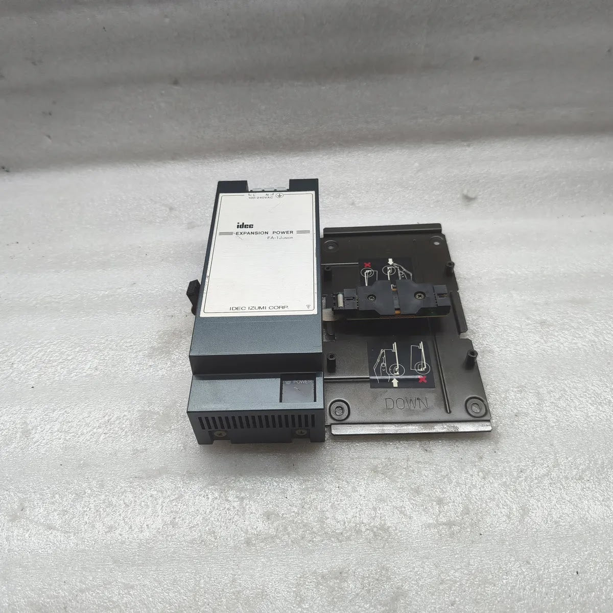 IDEC PFJ-PS1U Expansion Power Supply FA-1Junior 100-240VAC 50/60Hz 45VA