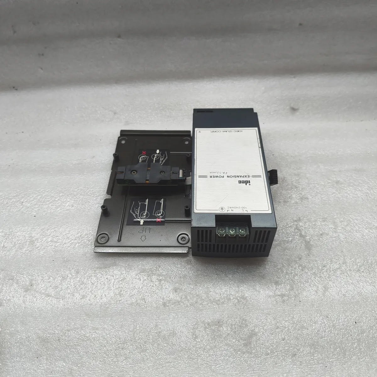 IDEC PFJ-PS1U Expansion Power Supply FA-1Junior 100-240VAC 50/60Hz 45VA