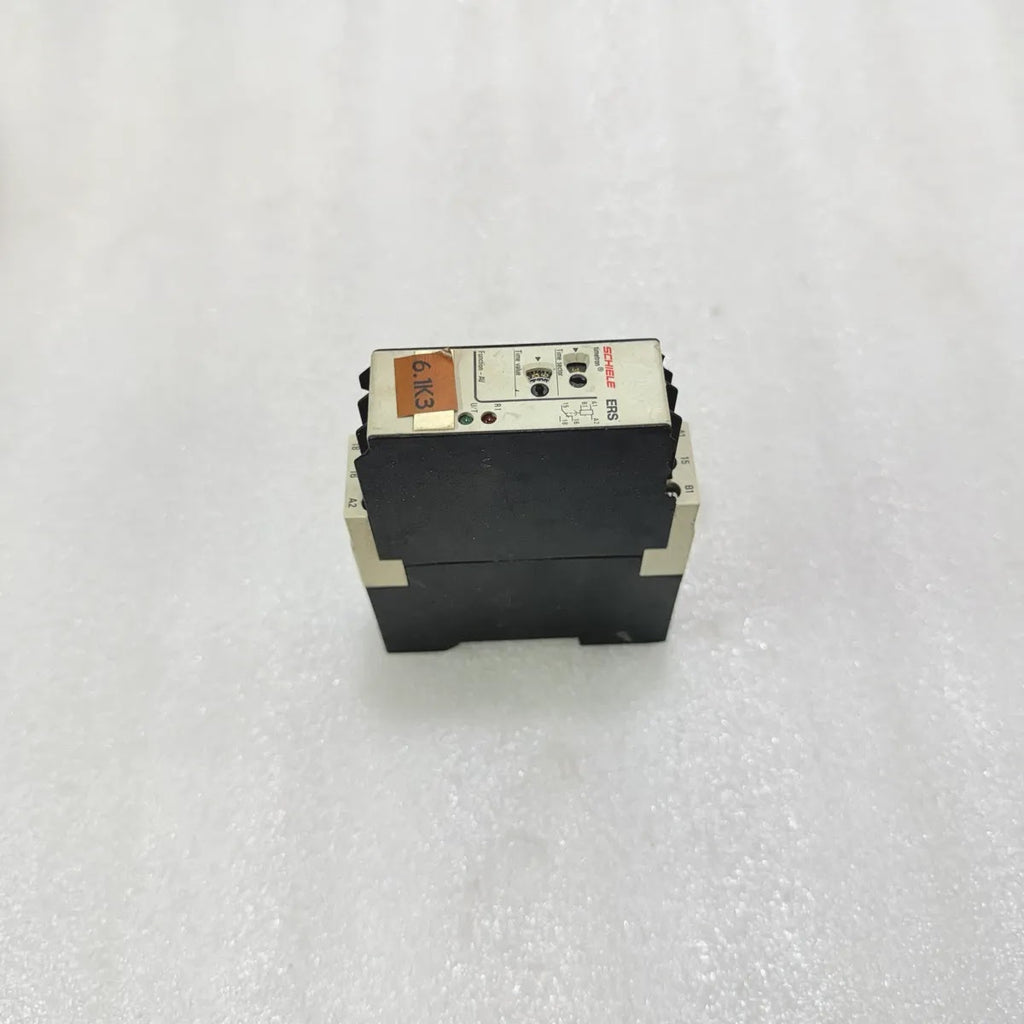 Schiele ERS Sinetron 2.430.102.01 Timing Relay 10-240V 4A Pre-Owned