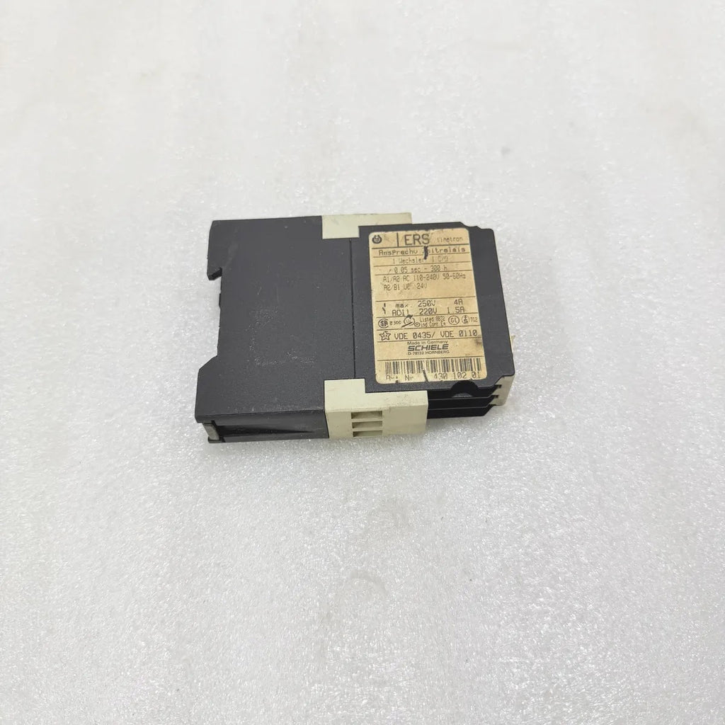 Schiele ERS Sinetron 2.430.102.01 Timing Relay 10-240V 4A Pre-Owned