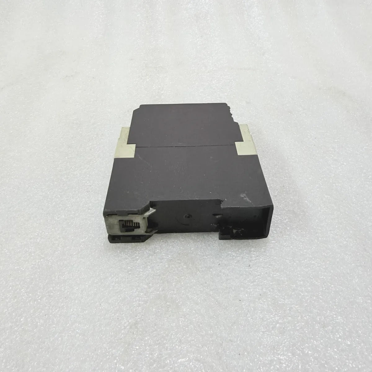 Schiele ERS Sinetron 2.430.102.01 Timing Relay 10-240V 4A Pre-Owned