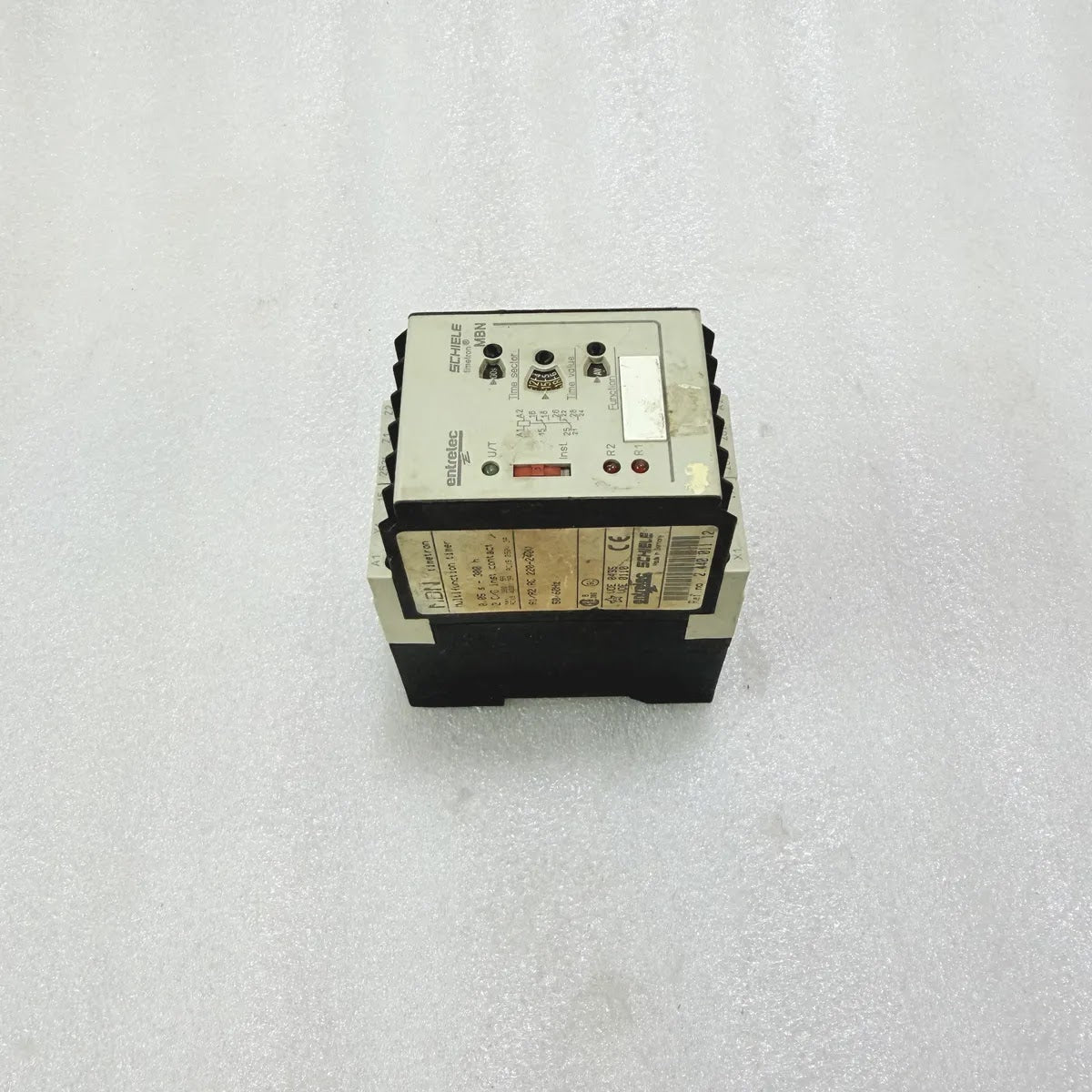 Entrelec Schiele MBN Timetron 2.440.011.12 Multifunction Timer Pre-Owned