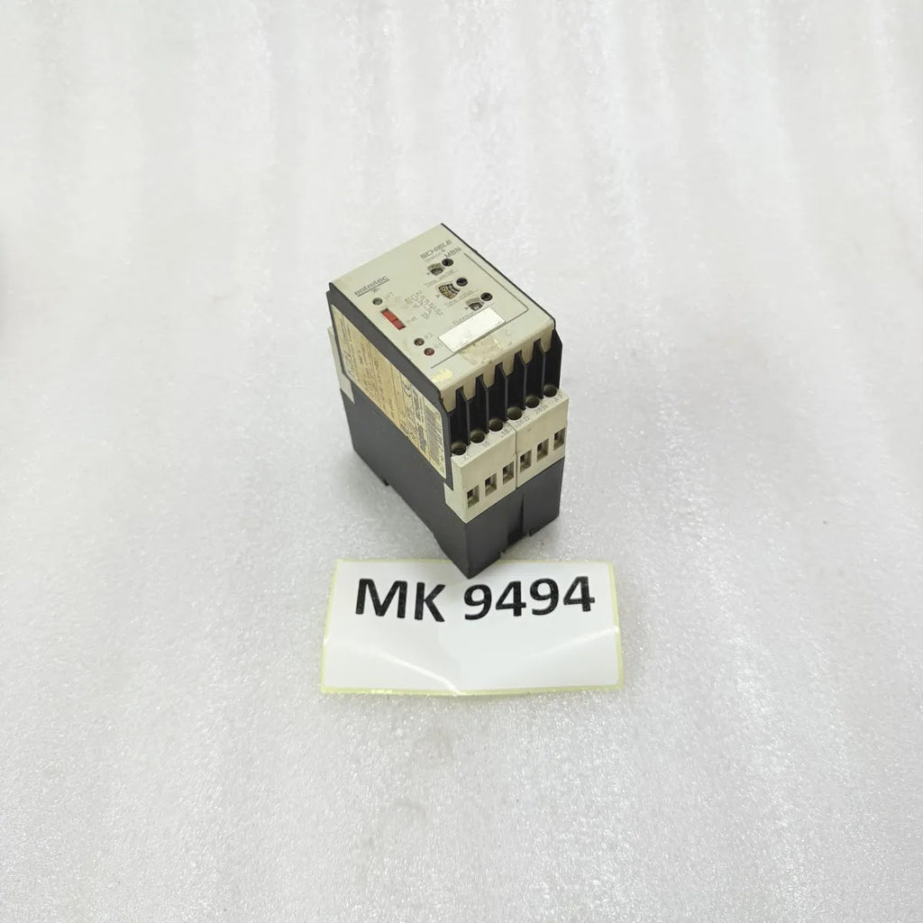 Entrelec Schiele MBN Timetron 2.440.011.12 Multifunction Timer Pre-Owned