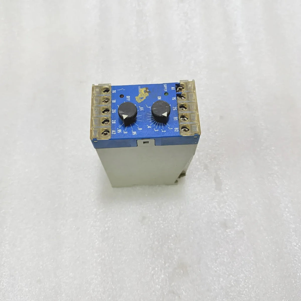 Schleicher SXT12 Timing Relay 18500792 374 121 230-240V Pre-Owned