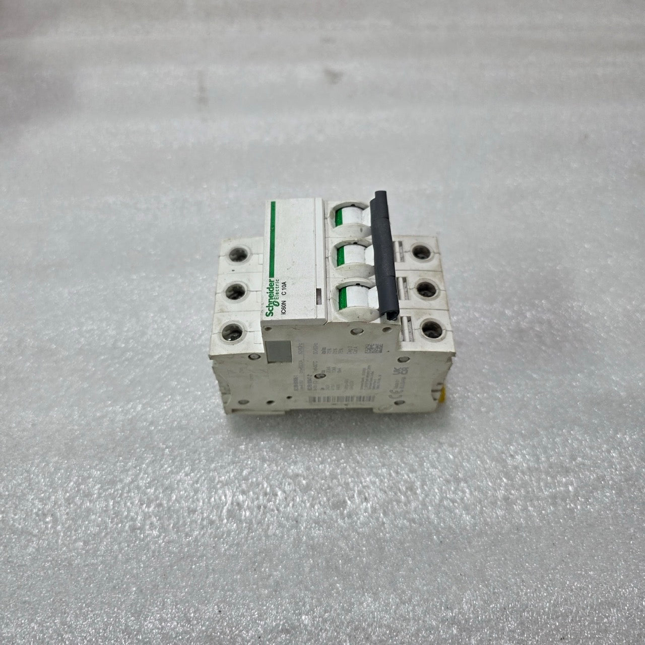 S ELECTRIC IC60N C10A 3P TRIPLE POLE 10A MINIATURE CIRCUIT BREAKER MCB 415V 6KA