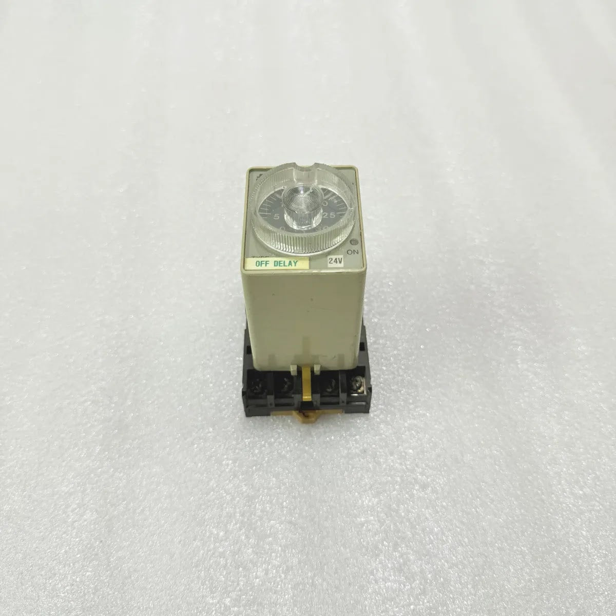 Seil SE-30S Power-Off Delay Timer DC24 Pre-Owned