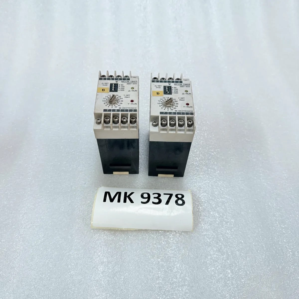 SEOBU MICOM SBT-44Y  SPECIALIZED ELECTRONIC TIME-DELAY RELAY