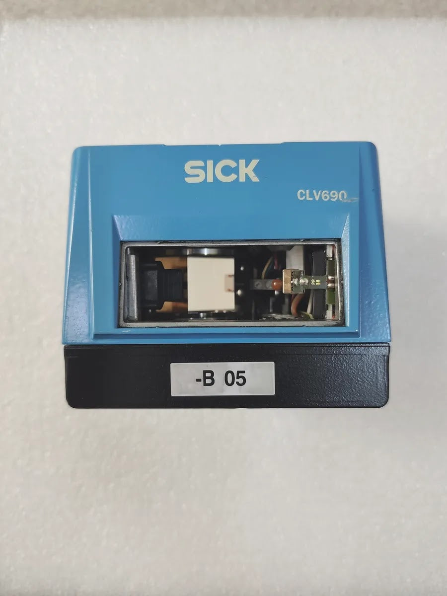 SICK CLV691-0000 Fixed Mount Barcode Scanner 18-30V DC