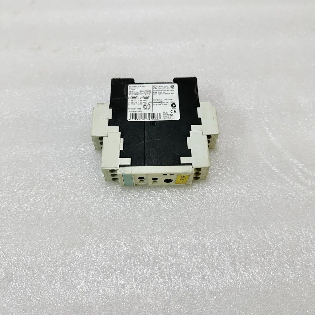 Siemens 3RP1505-1BP30 SIRIUS Multifunction Timing Relay DIN Rail