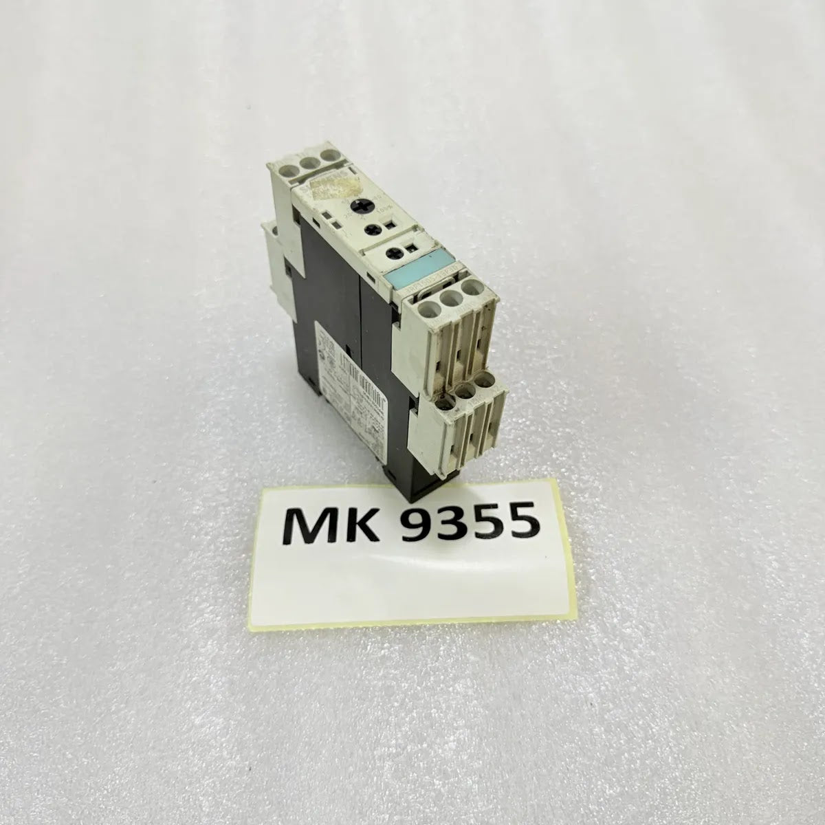 Siemens 3RP1505-1BP30 SIRIUS Multifunction Timing Relay DIN Rail