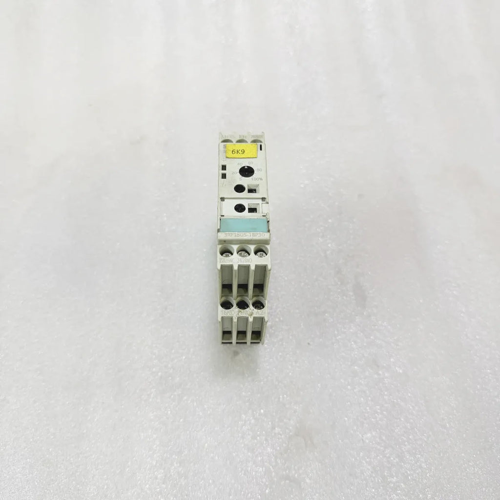 Siemens 3RP1505-1BP30 Multi-Function Timing Relay