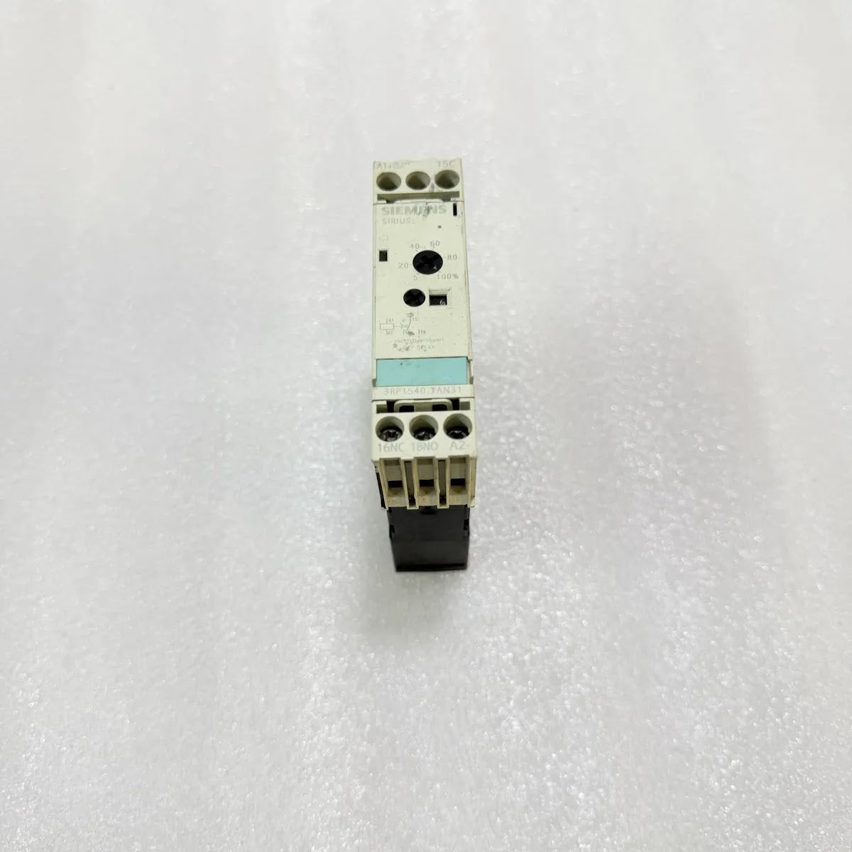 SIEMENS 3RP1540-1AN31 OFF-DELAY TIMING RELAY 200-240V