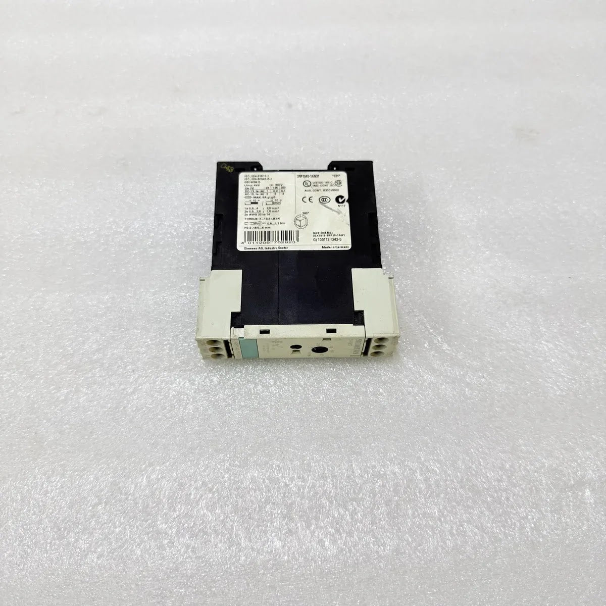 Siemens 3RP1540-1AN31 Off-Delay Timing Relay 200-240V