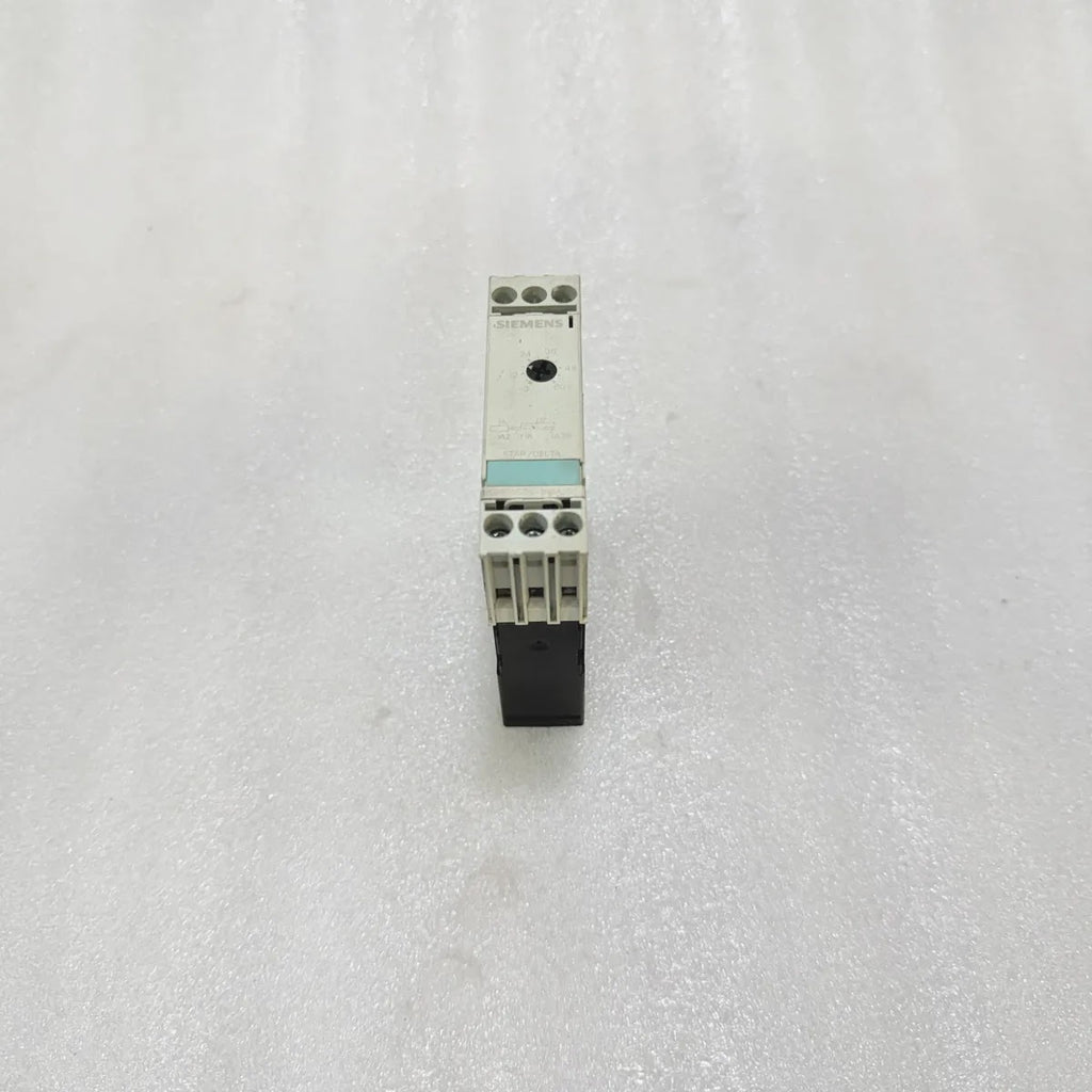 Siemens 3RP1576-1NM20 Star Delta Timing Relay
