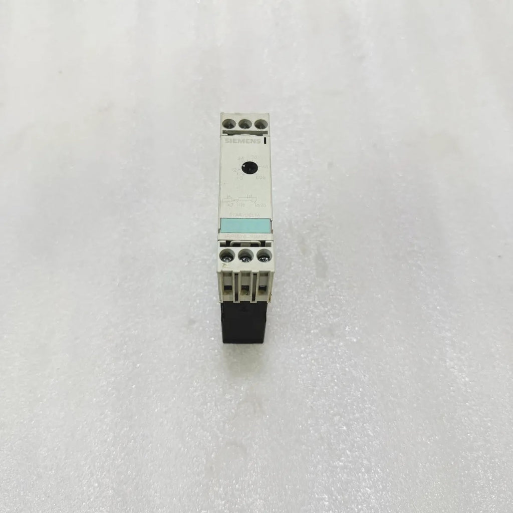 Siemens 3RP1576-1NM20 Star Delta Timing Relay