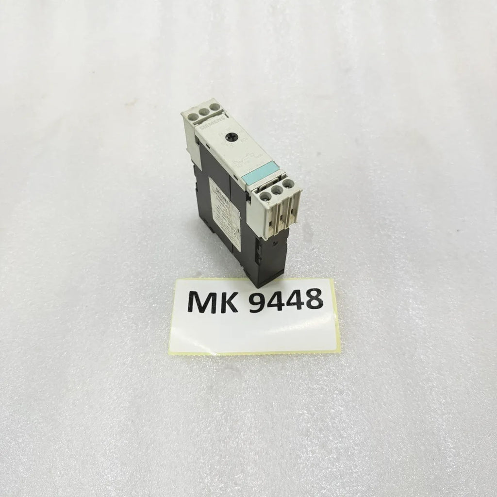 Siemens 3RP1576-1NM20 Star Delta Timing Relay