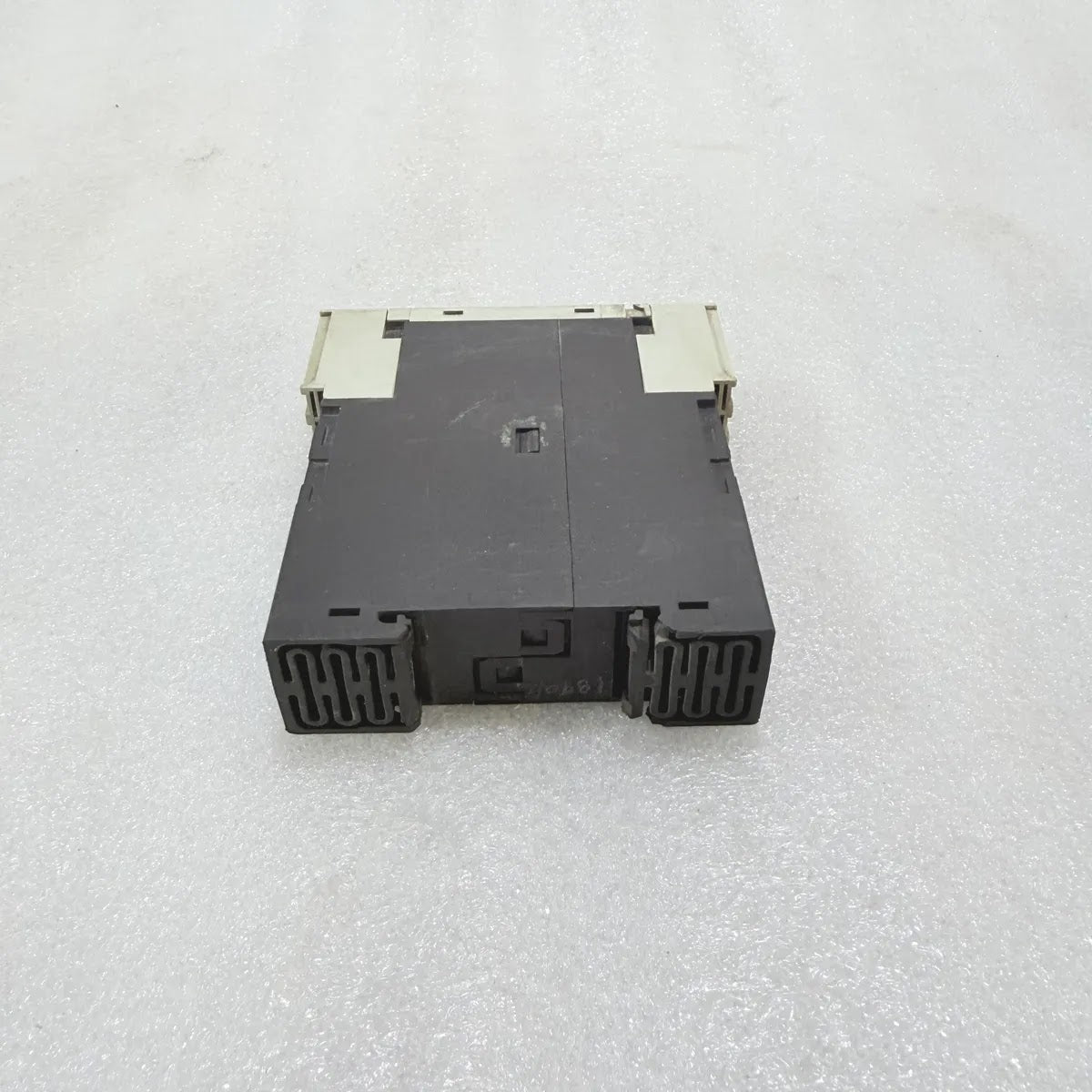 Siemens 3RP1576-1NP20 Star Delta Timing Relay