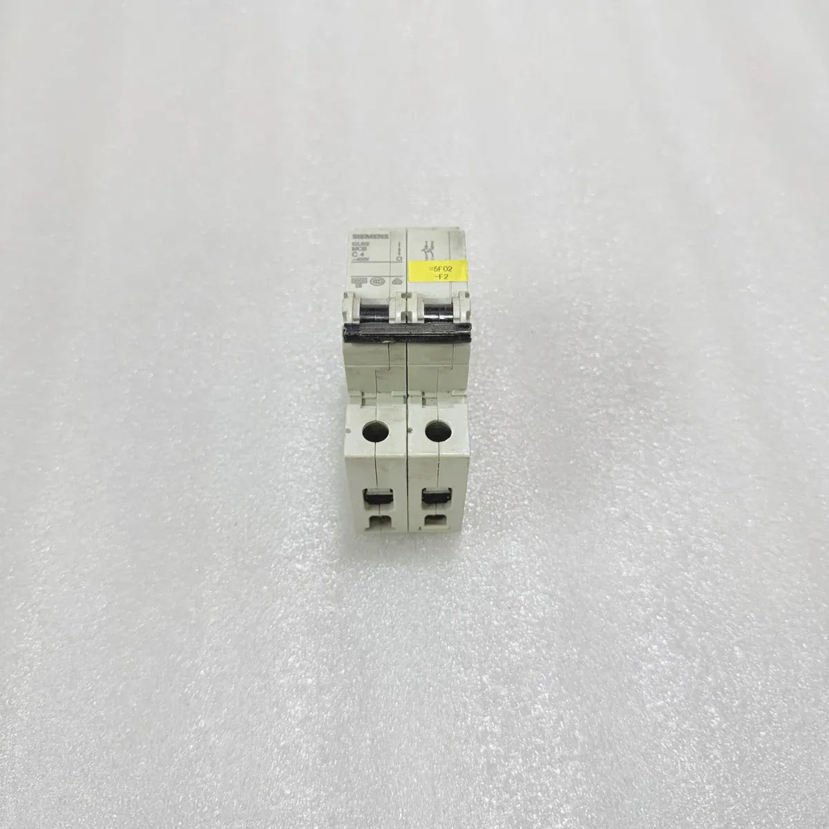Siemens 5SL62 C4 2 Pole MCB 4A Pre-Owned