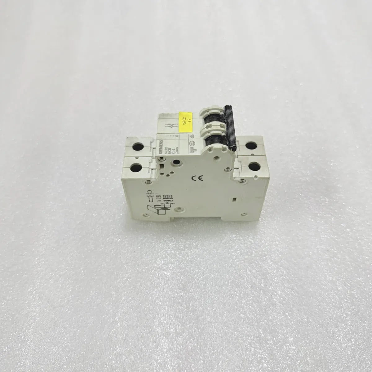 Siemens 5SL62 C4 2 Pole MCB 4A Pre-Owned