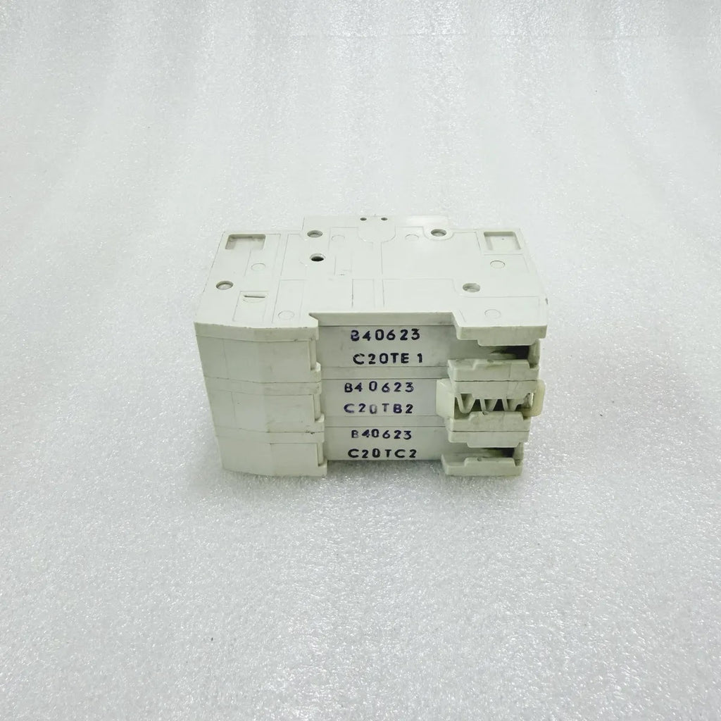 Siemens 5SX1 C20 3 Pole MCB 20A Pre-Owned