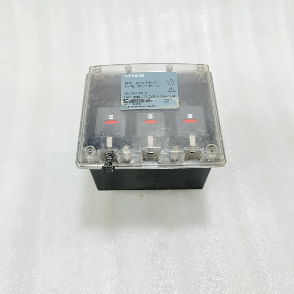 Siemens 7PJ1132-HR Auxiliary Relay DC 110V 2NO Pre-Owned