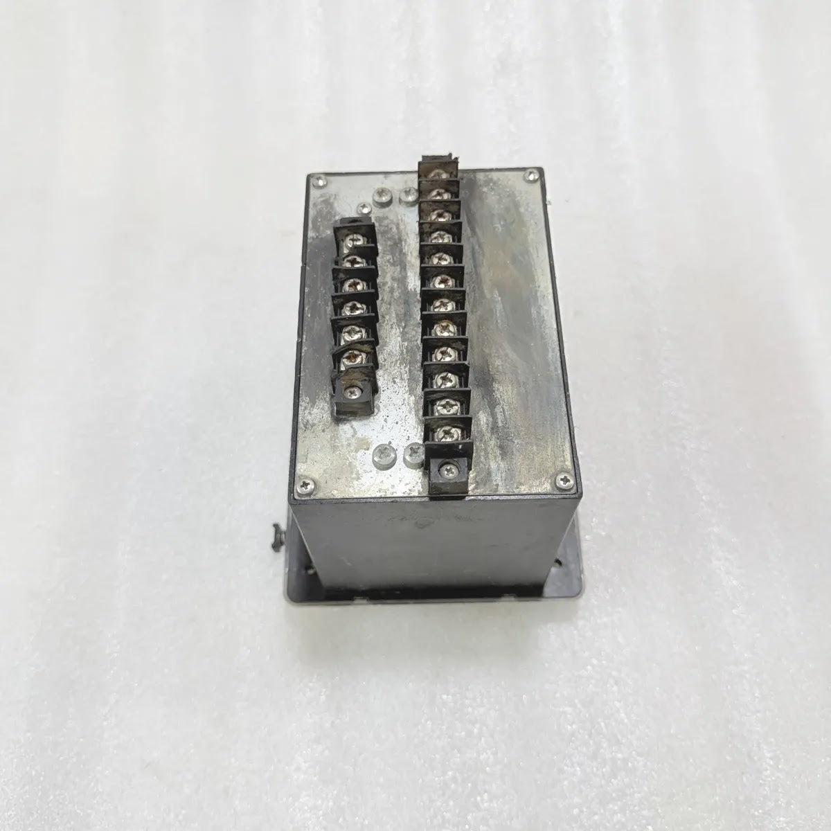 Siemens 7PJ1132-HR Auxiliary Relay DC 110V 2NO Pre-Owned