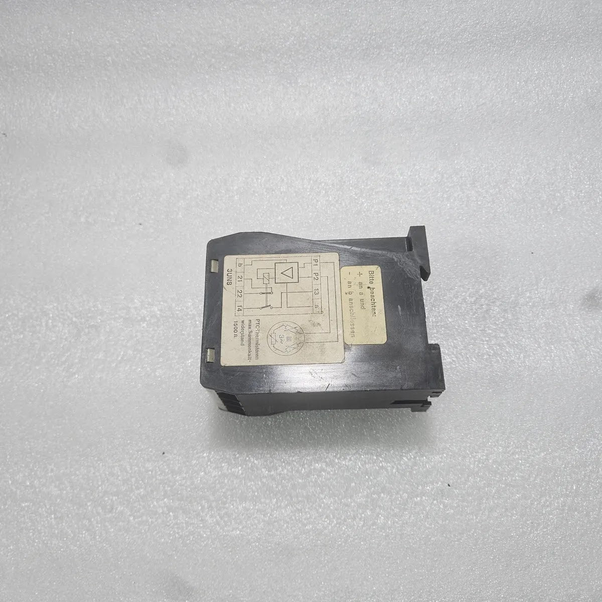 Siemens 3UN8 020 Thermistor Motor Protection Relay 24V-