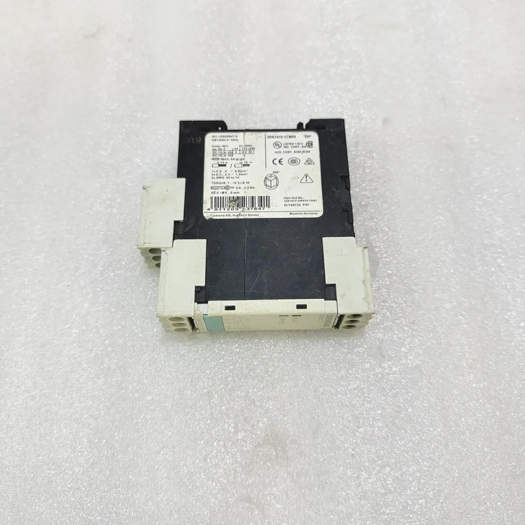 Siemens SIRIUS 3RN1010-1CM00 Thermistor Motor Protection Relay