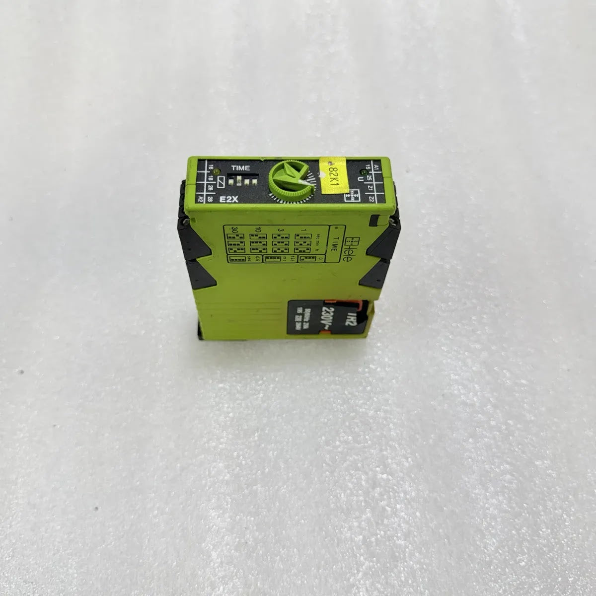 Tele E2X Timing Relay 230V AC 50/60Hz DIN Rail MINOR DAMAGE