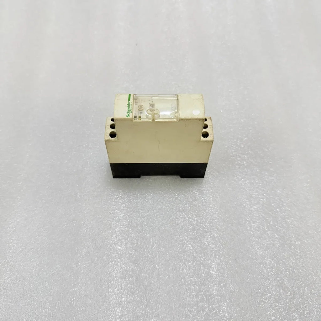 Telemecanique RE7PE11BU Timing Relay 0.05s-300h 110-240V AC 24V DC 1C/O