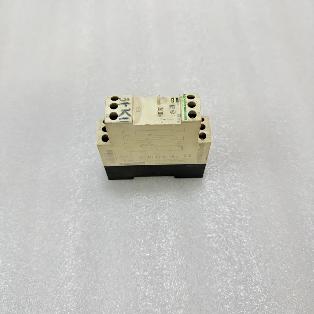 Telemecanique RE7TM11BU Timing Relay 0.05s-300h 110-240V AC/DC 1 C/O Pre-Owned