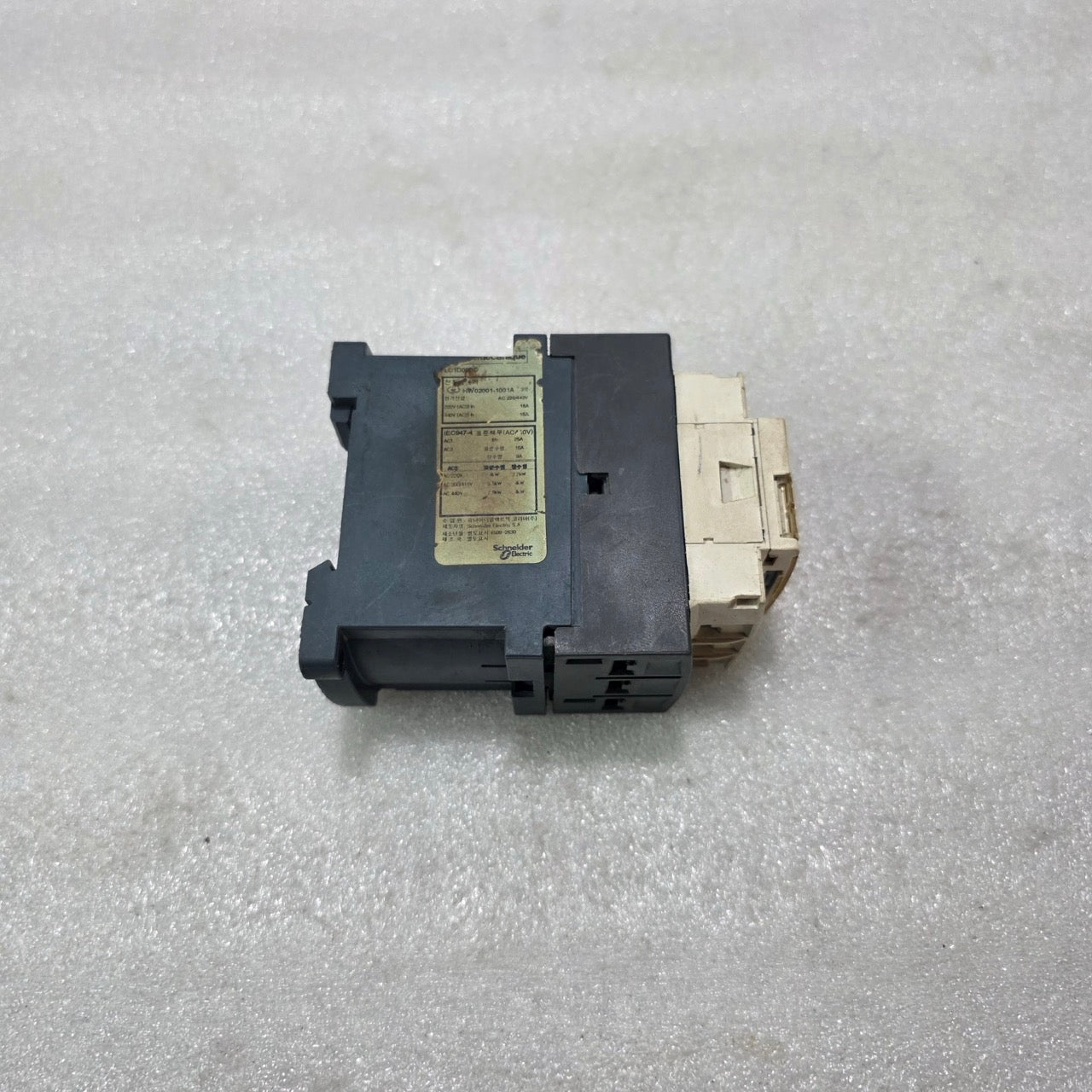 TELEMECANIQUE LC1D09BD CONTACTOR 24V DC COIL 25A 3P 1NO+1NC WITH LAD4TBDL SUPPRE