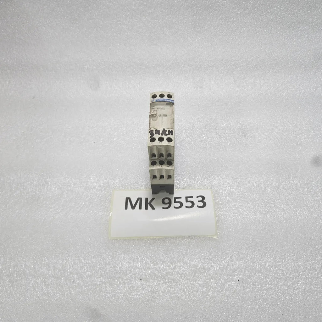 Telemecanique RE7RM11BU Timing Relay 0.05s-300h 24-240V