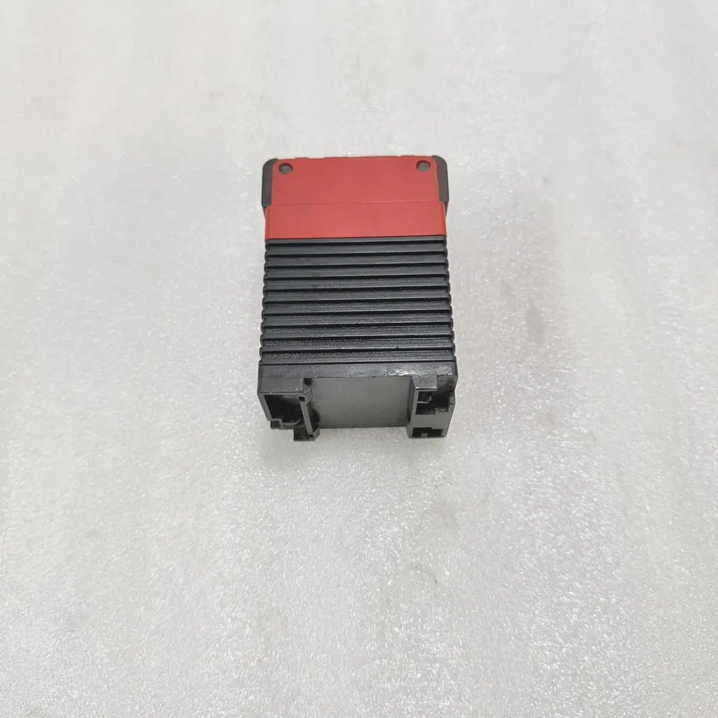 Thiim Denmark FRB 2001 8001 RPM Speed Monitoring Relay 26836-103 Pre-Owned