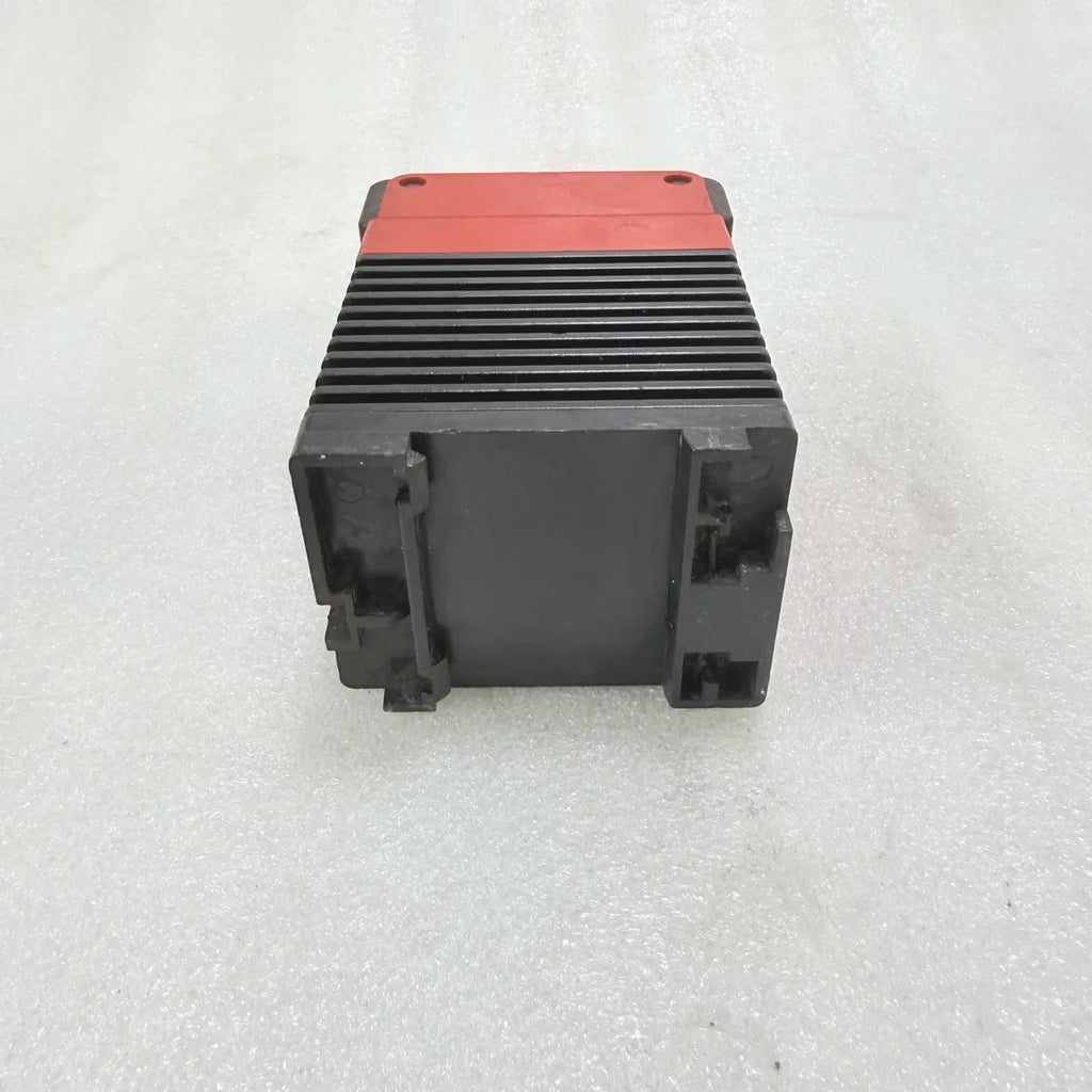 Thiim Denmark FRB 2001 8001 RPM Speed Monitoring Relay 26836-103 Pre-Owned
