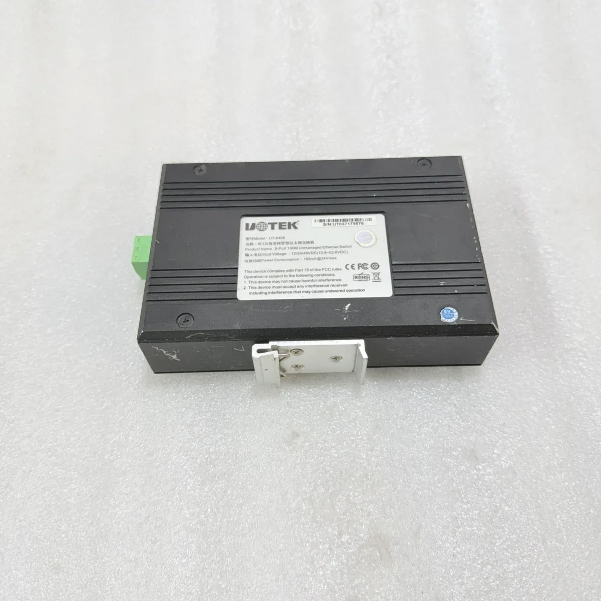 UTEK UT-6408 8-Port Unmanaged Industrial Ethernet Switch Pre-Owned