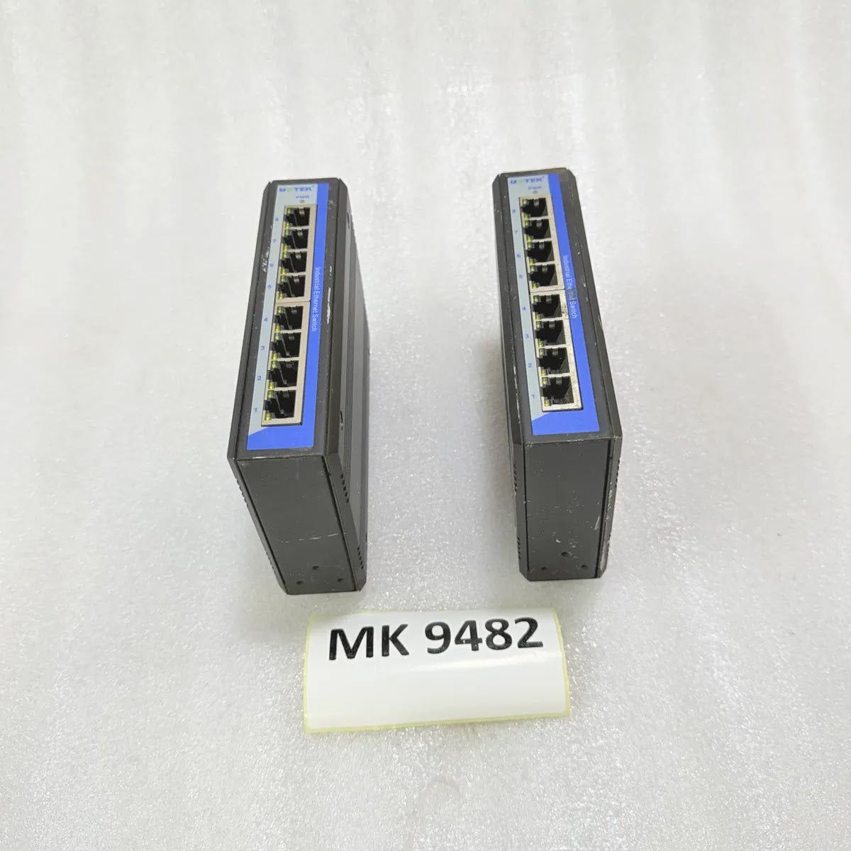 UTEK UT-6408 8-Port Unmanaged Industrial Ethernet Switch Pre-Owned