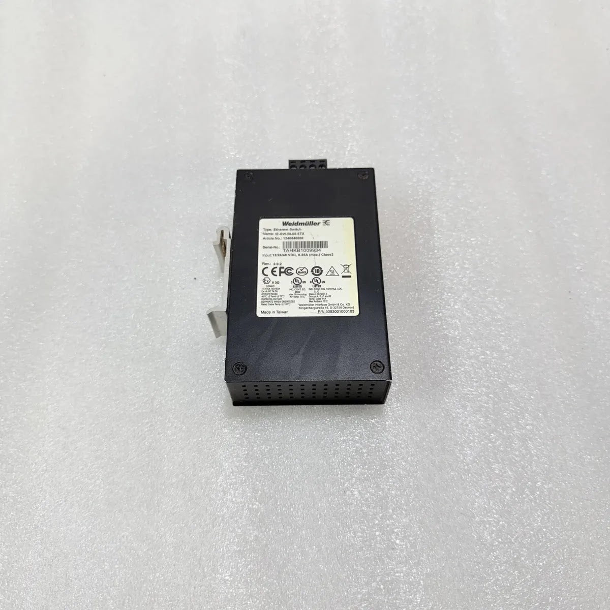 Weidmuller IE-SW-BL05-5TX 5-Port Industrial Ethernet Switch 1240840000 Pre-Owned